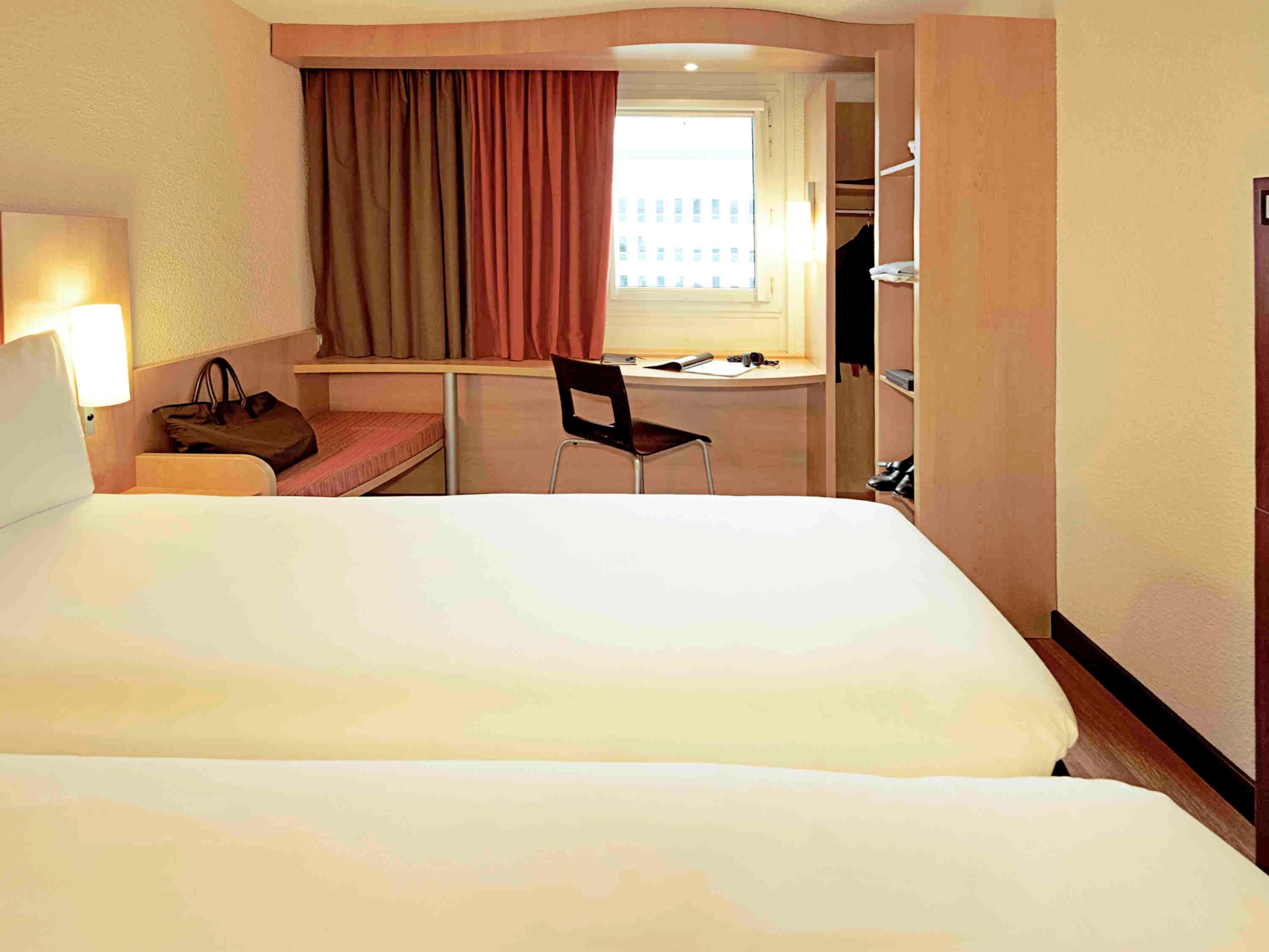 Ibis Lyon Est Chaponnay Ξενοδοχείο Εξωτερικό φωτογραφία
