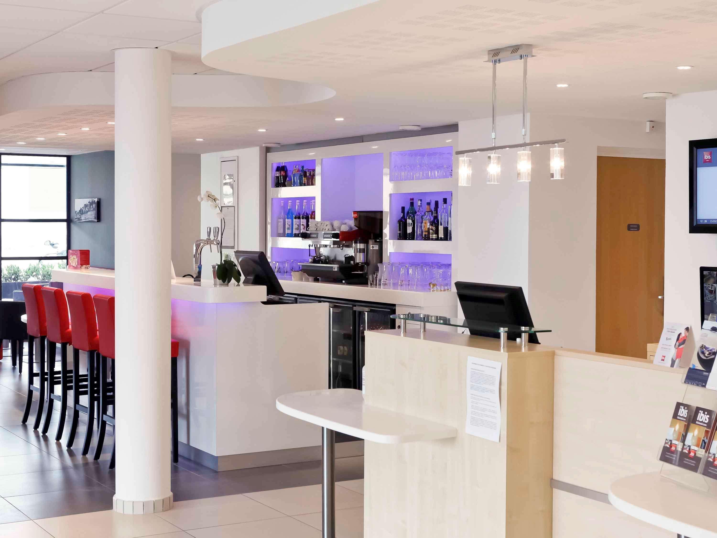 Ibis Lyon Est Chaponnay Ξενοδοχείο Εξωτερικό φωτογραφία