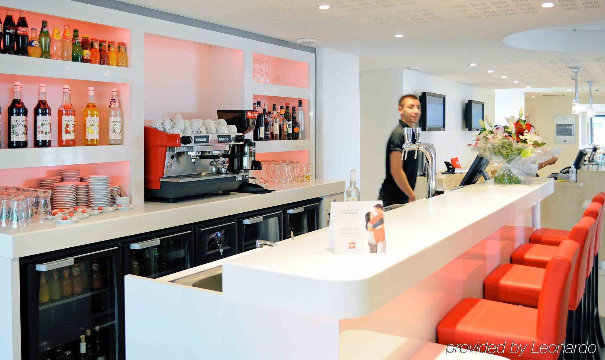 Ibis Lyon Est Chaponnay Ξενοδοχείο Εξωτερικό φωτογραφία