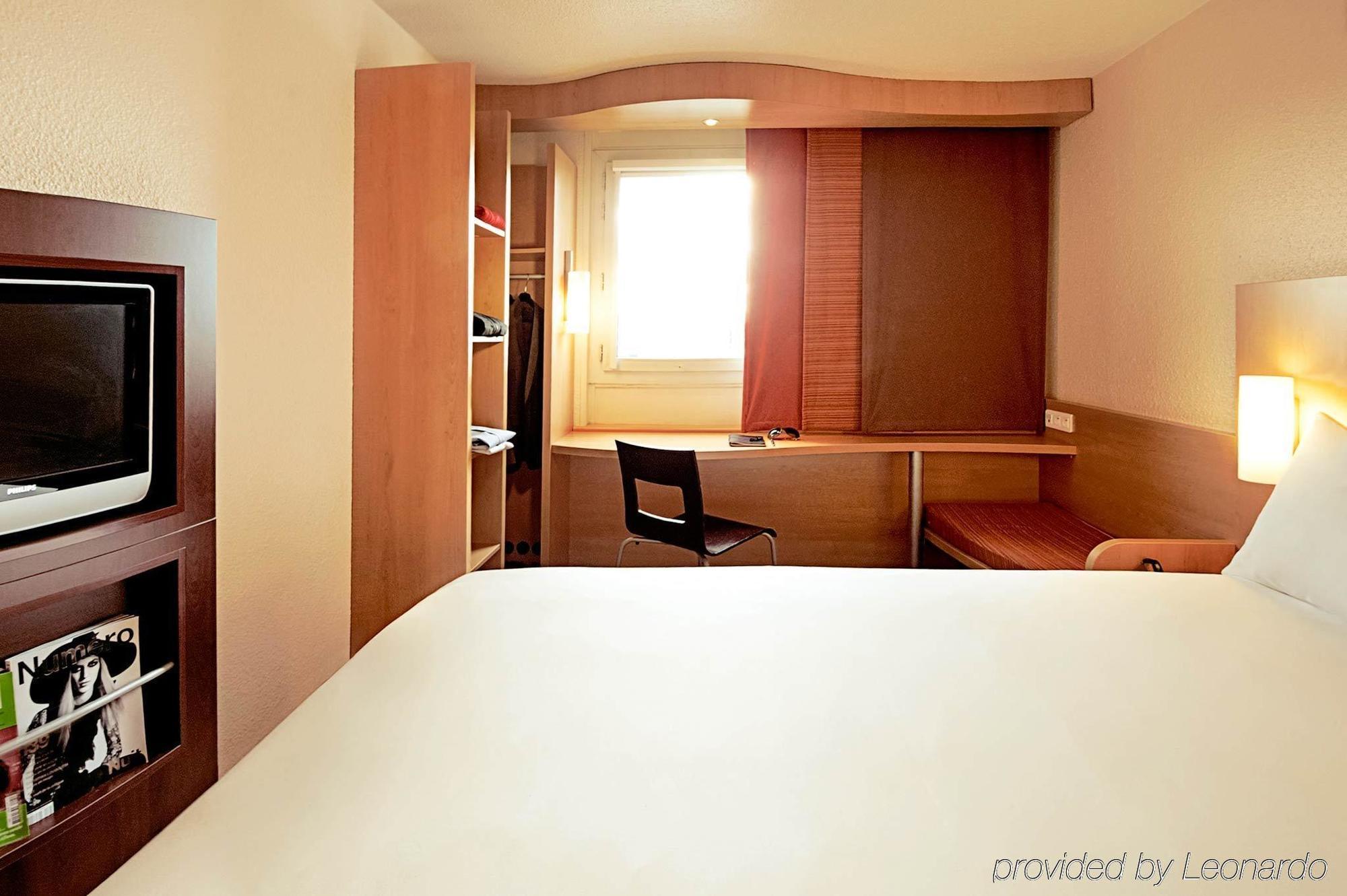 Ibis Lyon Est Chaponnay Ξενοδοχείο Εξωτερικό φωτογραφία