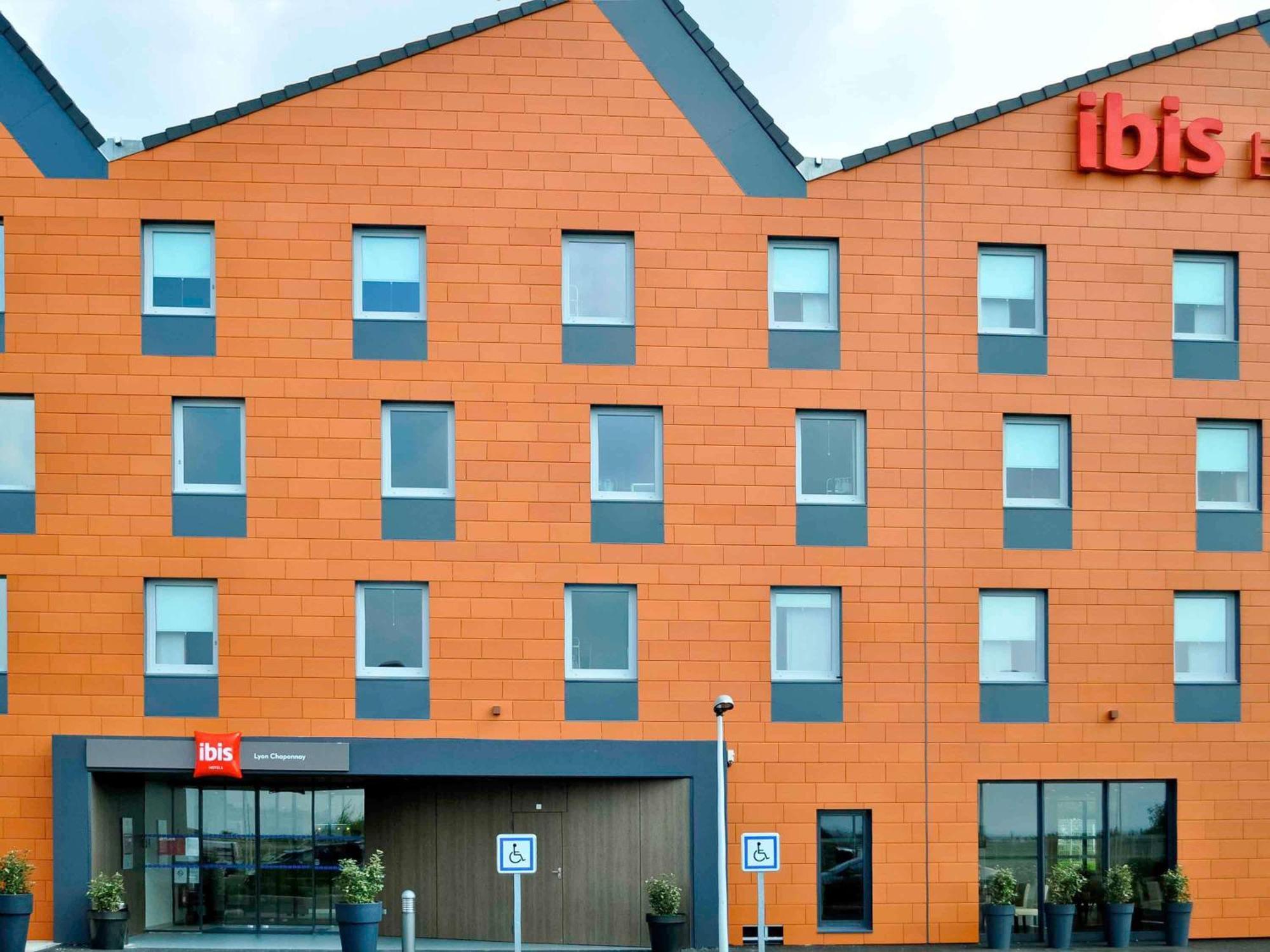 Ibis Lyon Est Chaponnay Ξενοδοχείο Εξωτερικό φωτογραφία