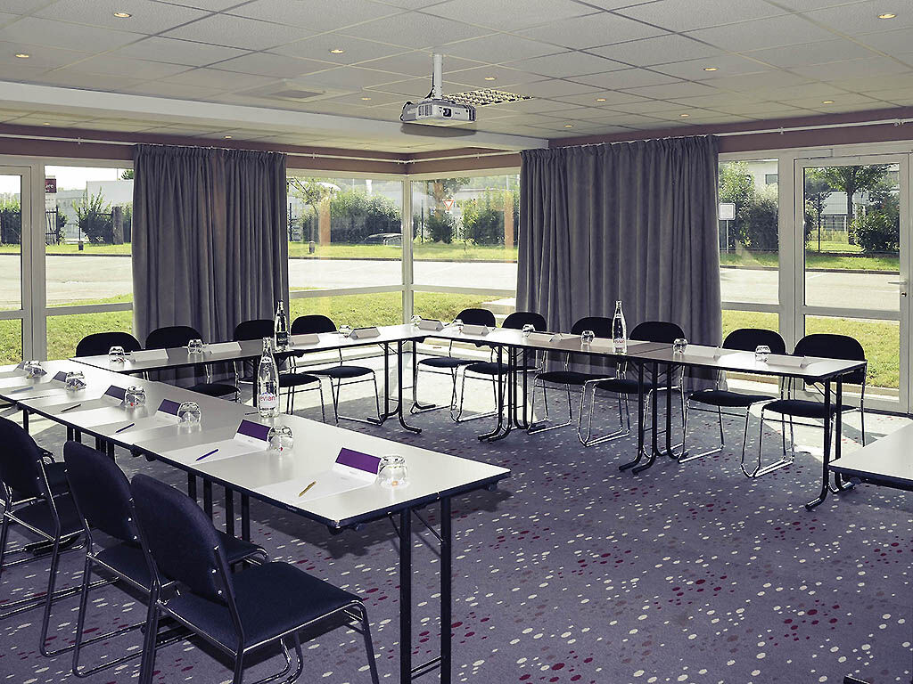 Ibis Lyon Est Chaponnay Ξενοδοχείο Εξωτερικό φωτογραφία